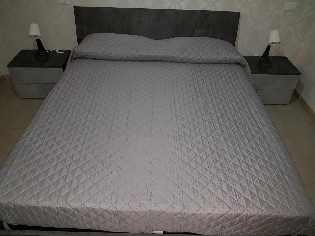 Casa Vacanza Dinastia Borbone - Centro Storico Neapol Zewnętrze zdjęcie