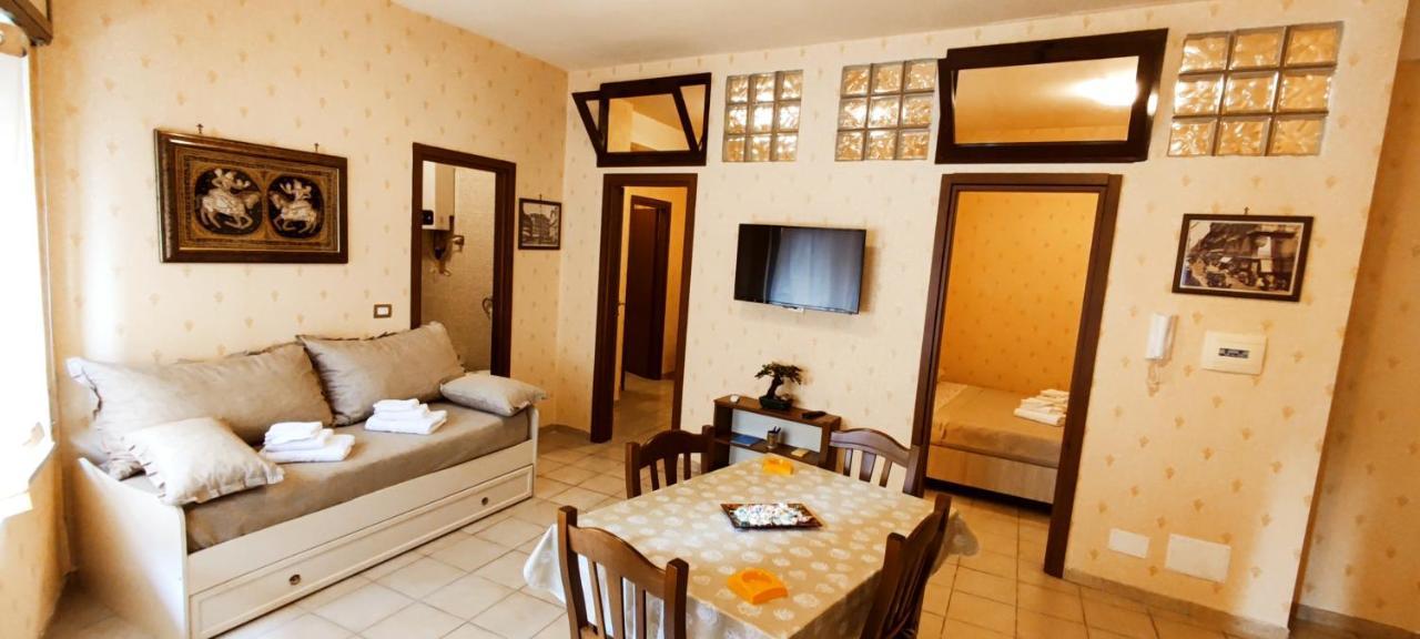 Casa Vacanza Dinastia Borbone - Centro Storico Neapol Zewnętrze zdjęcie