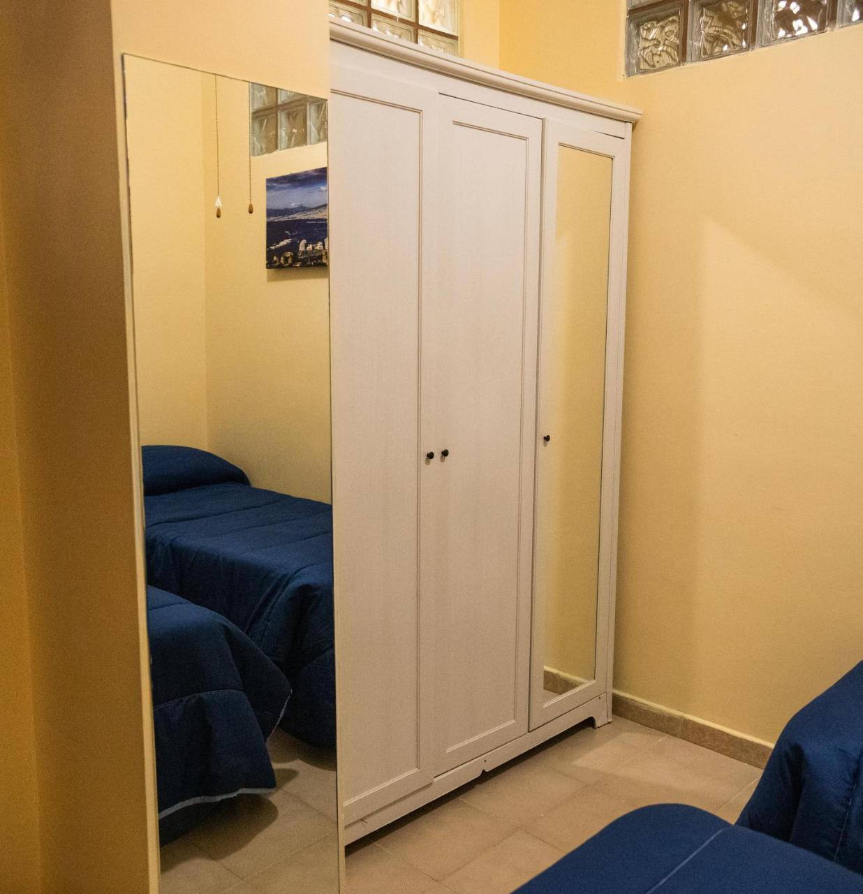 Casa Vacanza Dinastia Borbone - Centro Storico Neapol Zewnętrze zdjęcie